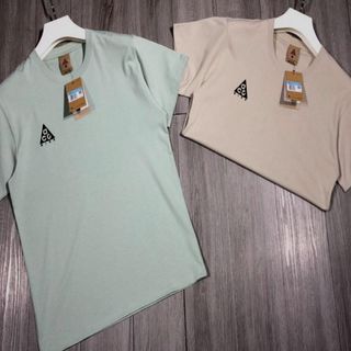 （分類：）位於 。 由 charissehettinger 提交（商品編號 1467656015，圖片 1）。簡介： 。