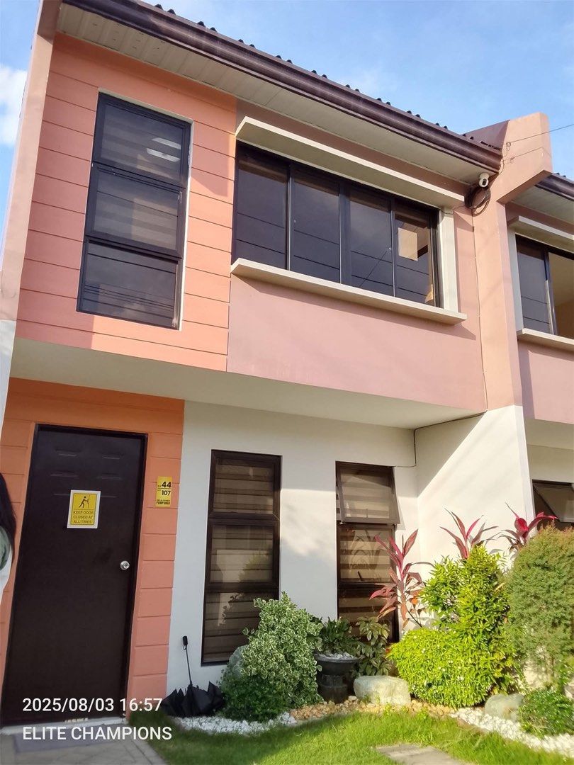 🏡 House for sale (Category: House & Lot) located in Angeles City. Submitted by jeanvlsc (Listing ID 1467819736, Image 2). Description: DECA CUTUD ANGELES CITY Main road units available Few units left nalang Semi bare type unit With parking area Provisions for 2 to 3 bedroom Ready for occupancy unit na within 3 to 4 months Located in Deca Cutud Angeles Near Marquee Mall and NLEX 5k Reservation fee Free SITE TRIPPING And Quotation Jeanzent Real Es