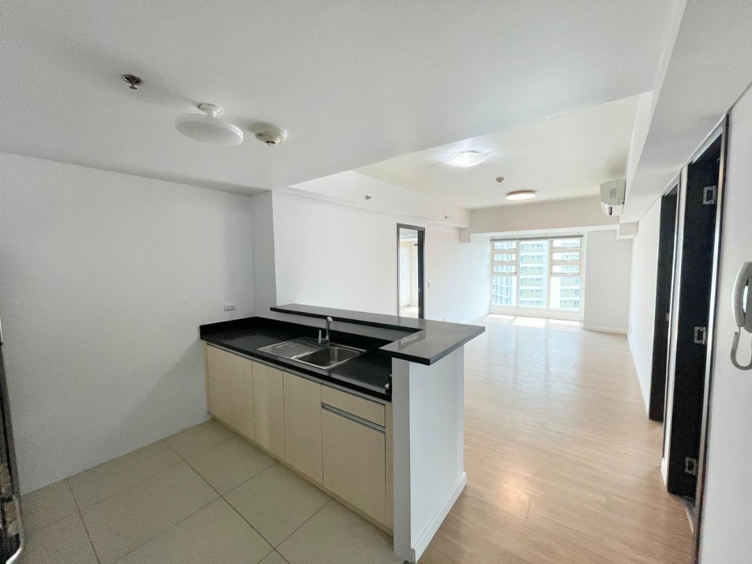 (Category: ) located in . Submitted by renzproperties (Listing ID 1467720920, Image 1). Description: .