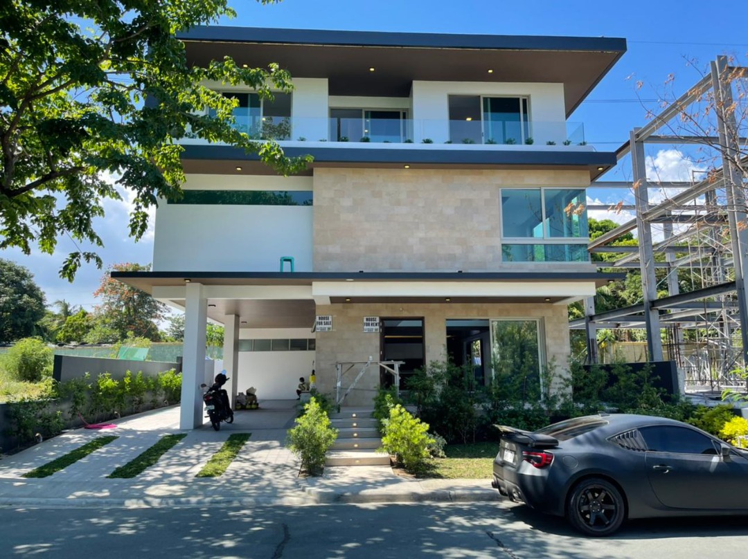 (Category: ) located in . Submitted by renzproperties (Listing ID 1467767286, Image 1). Description: .