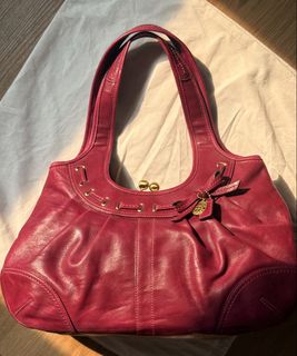 (Category: ) located in . Submitted by mzeee (Listing ID 1467705119, Image 1). Description: .