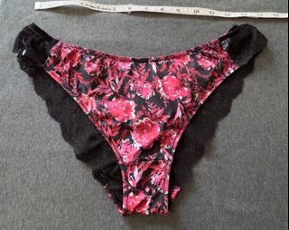 (Category: ) located in . Submitted by 99ners (Listing ID 1467745284, Image 1). Description: .