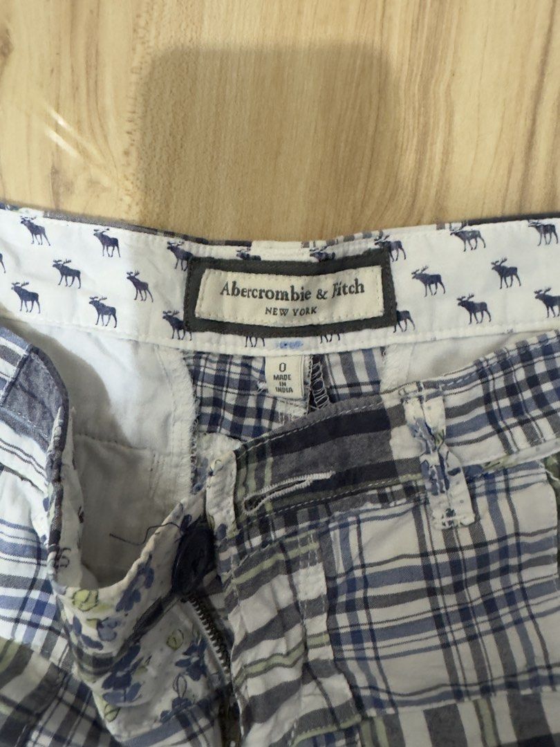 abercrombie & fitch patchwork short (Category: Shorts) located in Davao. Submitted by lilyofthevall3y (Listing ID 1467685019, Image 2). Description: .