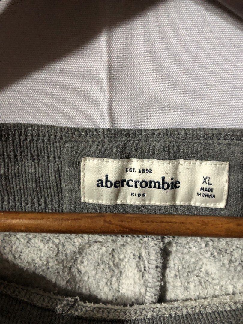 Abercrombie sexy short (Category: Shorts) located in Cagayan de Oro. Submitted by kennymiiiiii (Listing ID 1467640332, Image 3). Description: XL on tag Actual Xs-S Feel free to drop some offer.