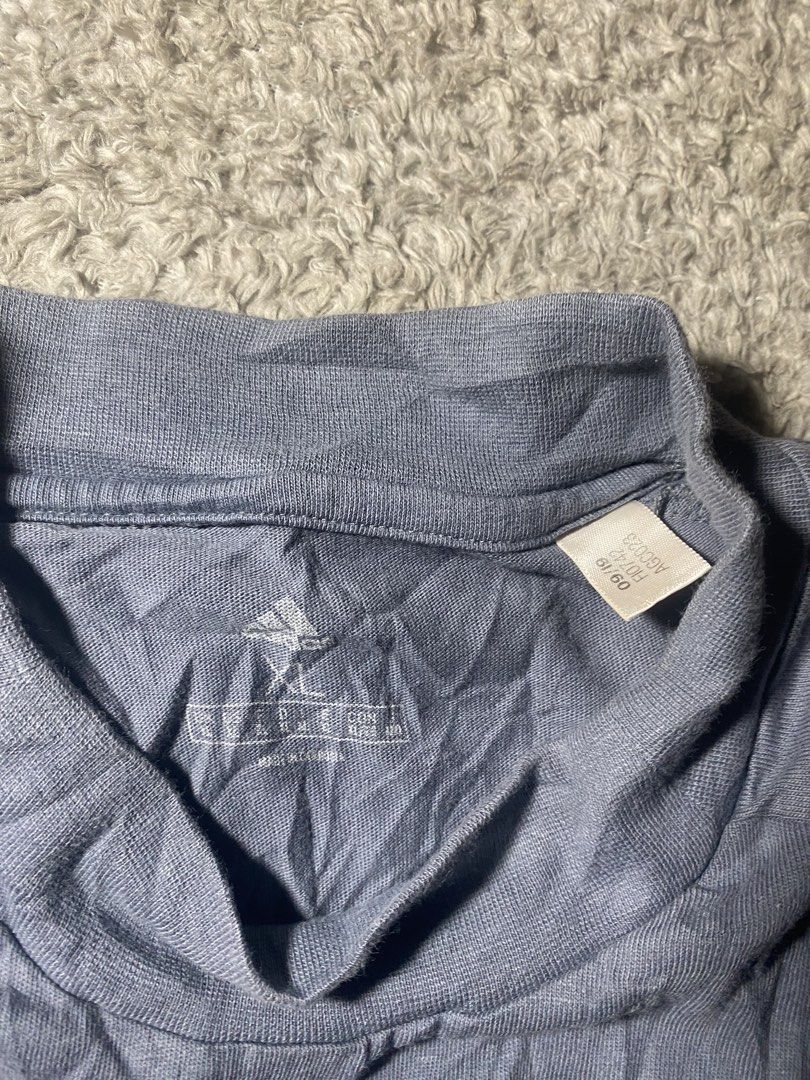 Adidas (Category: Tshirts & Polo Shirts ) located in Prosperidad. Submitted by octaviorey80594 (Listing ID 1467746774, Image 3). Description: Dimes 22x29-30 No issue .