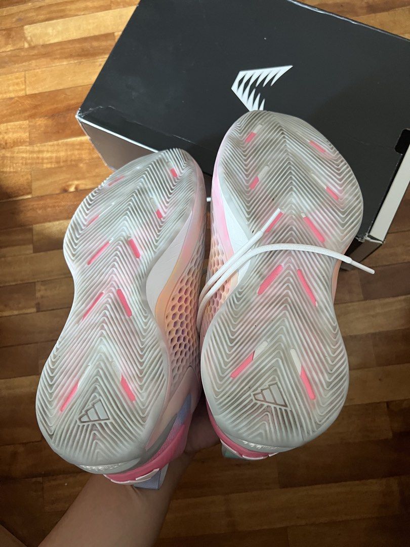 Adidas AE1 Low Size 8.5 US (Category: Sneakers) located in Makati City. Submitted by sneakersnselvedge (Listing ID 1467621410, Image 3). Description: Used 3x only on hardwood indoor courts Size 8.5 US but fits size 9 Comes with box and extra laces Price negotiable .
