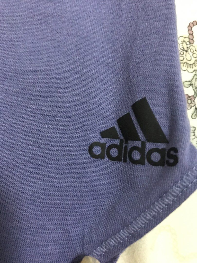 Adidas Aerobics Sando cropped (Category: Activewear) located in Manila. Submitted by freshlemon58885 (Listing ID 1467730650, Image 2). Description: Med on tag Cotton super comfy.