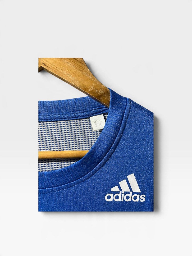 Adidas AEROREADY Training Shirt (Category: Activewear) located in Tagum. Submitted by pointers15 (Listing ID 1467827648, Image 3). Description: L on tag pasok M 19x27 Like New Cr: 10/10 No issue‼️.
