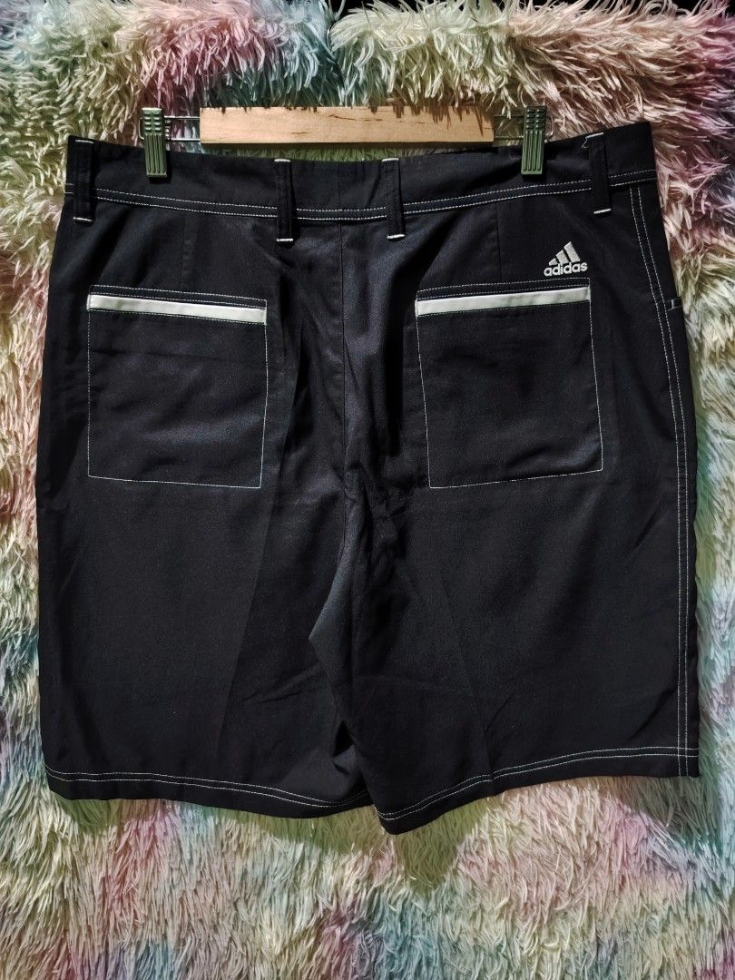 Adidas Climalite Golf Shorts (Contrast Stitch) (Category: Shorts) located in Palo. Submitted by ubnathrifteez (Listing ID 1467736232, Image 2). Description: Dimes : L21W34-36 Condition : LIKE New Color Rate : 10/10 Issue :10/10.