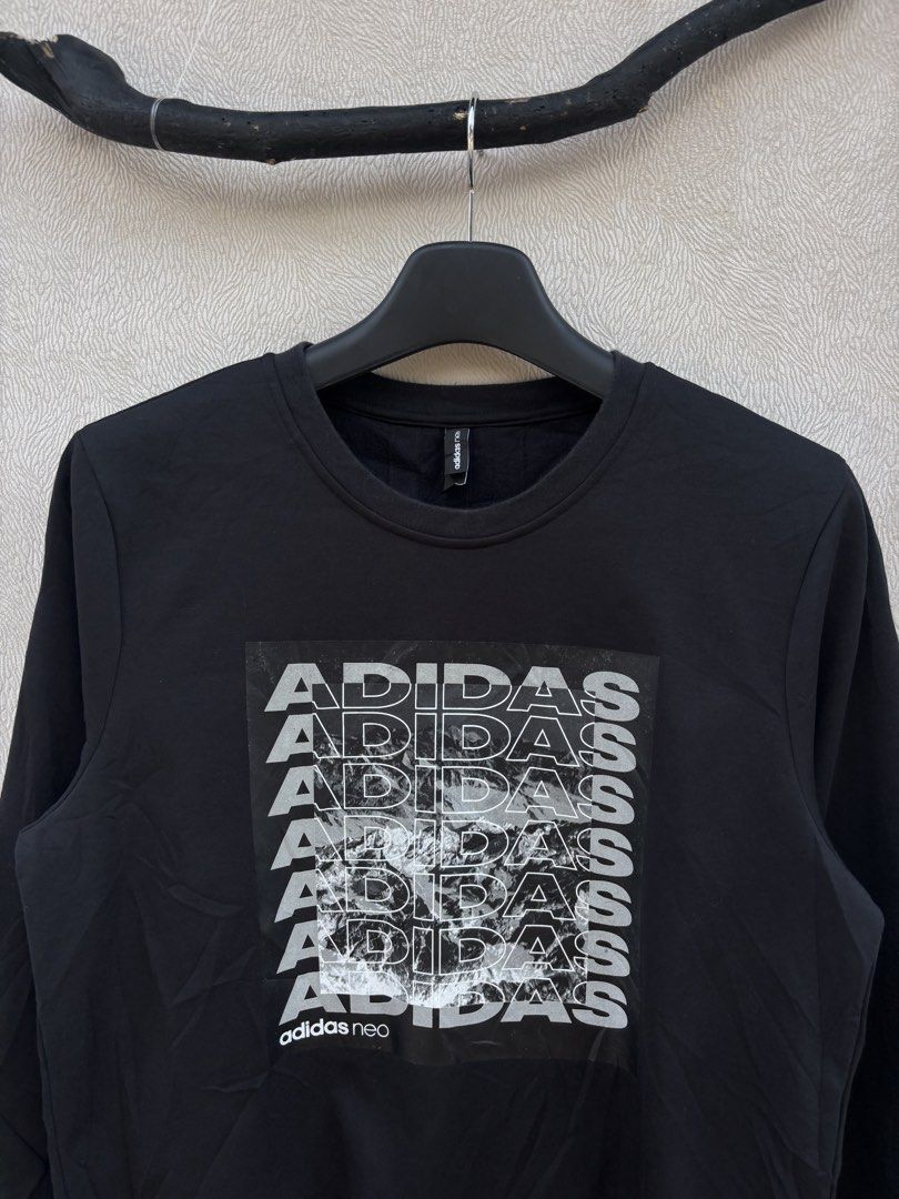Adidas Crewneck/Sweatshirt (Category: Coats, Jackets and Outerwear) located in Baybay. Submitted by thrift.ed2023 (Listing ID 1467649767, Image 2). Description: Adidas Crewneck/Sweatshirt Medium 20x29 No Issue Need Wash Good as New .