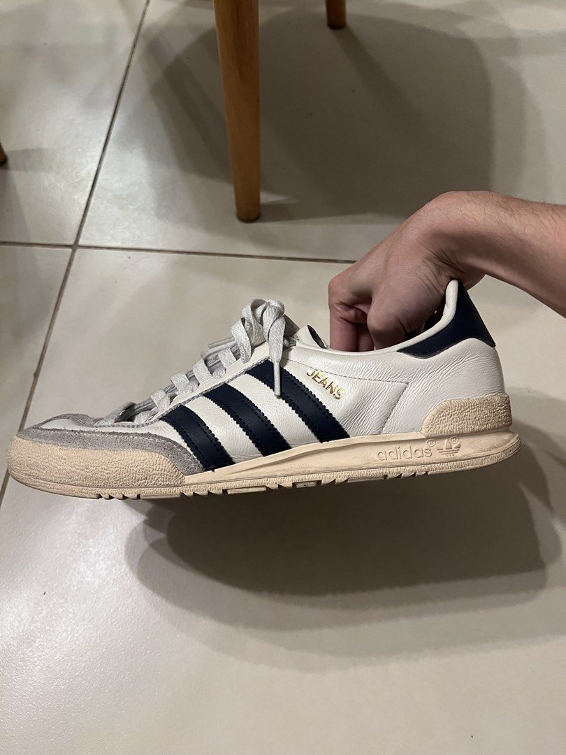 Adidas Jeans size 8.5US (Category: Sneakers) located in San Juan City. Submitted by martin.byo (Listing ID 1467610641, Image 2). Description: Adidas Jeans (2024) Size 8.5US. Fits accurately Well-worn with care No box included Grab, lalamove Meet up in rob mag, greenhills, gateway .