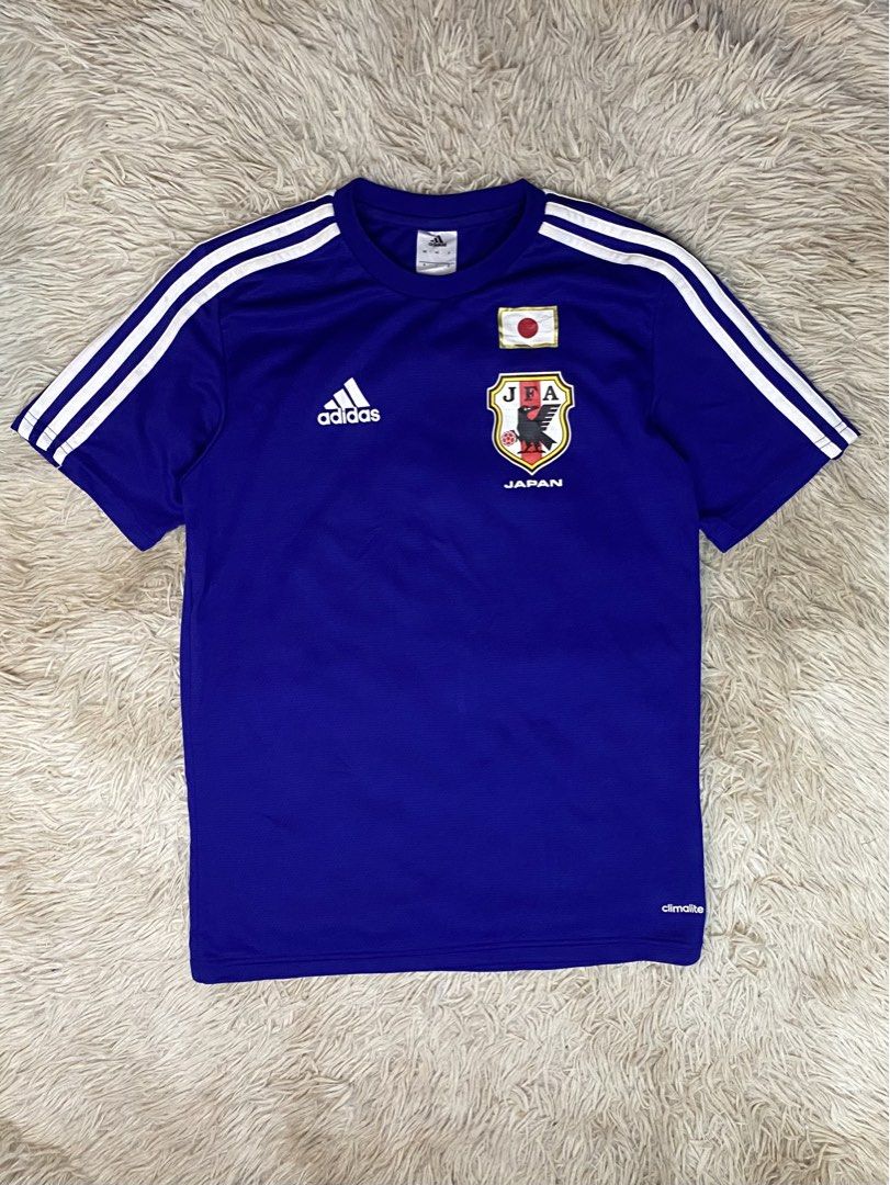 Adidas Jersy (Category: Tshirts & Polo Shirts ) located in Aurora. Submitted by clarkmelvinthrift21 (Listing ID 1467793215, Image 1). Description: Name: Adidas Jersy 📌Size: Small 📌Dimensions: 18x26 📌Condition: Excellent 📌Issue/Flaws: None 📌Color rate: 9.5 Location: Zamboanga del Sur, Mindanao.