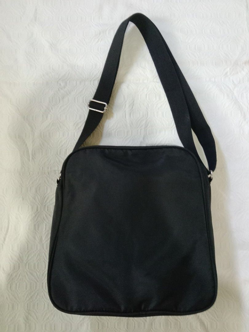 Adidas Men Sling large (Category: Sling Bags) located in San Jose. Submitted by stopnshop_02 (Listing ID 1467625179, Image 2). Description: payment first no to joyjoy talk.