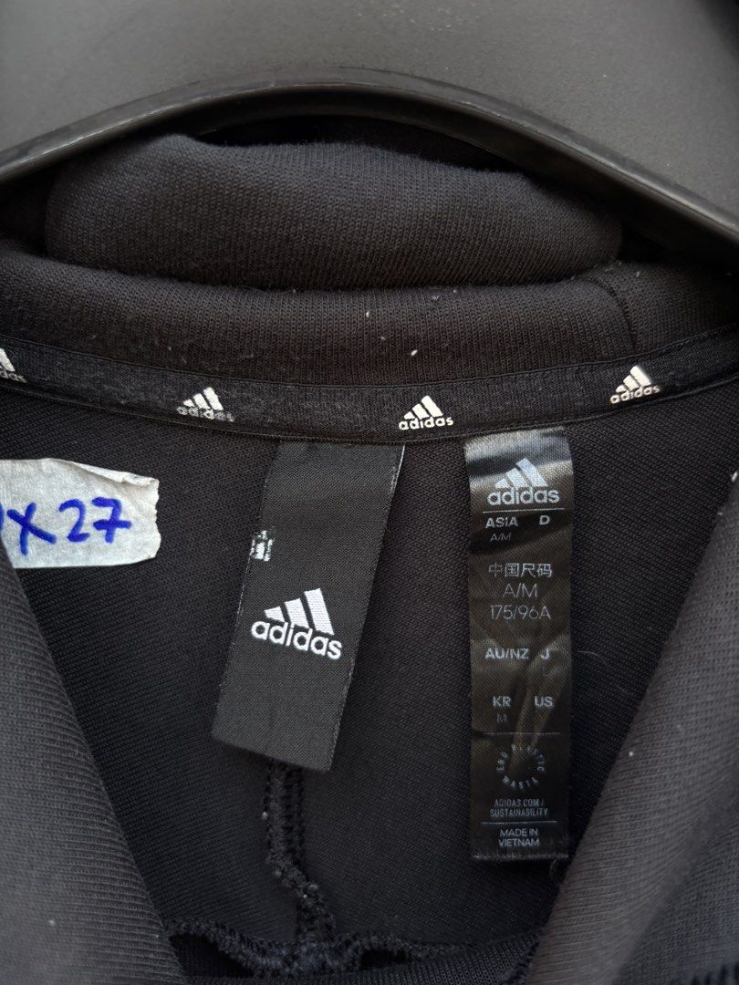 Adidas Mid Logo Hoodie (Category: Coats, Jackets and Outerwear) located in Baybay. Submitted by thrift.ed2023 (Listing ID 1467648572, Image 3). Description: Adidas Mid Logo Hoodie Medium 20x27 No Issue Need Wash Good as New .