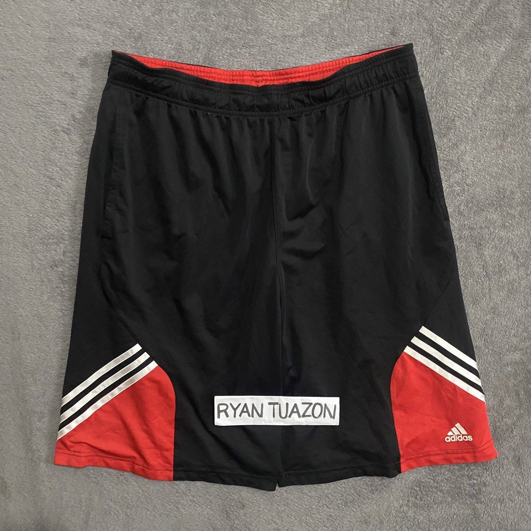 Adidas Reversible Baller Shorts (Category: Shorts) located in Lubao. Submitted by thriftlangph (Listing ID 1467627634, Image 2). Description: 🏷P499 Adidas Reversible Baller Shorts 34 to 40W x 24L 14.5 leg opening 9.5/10 color rate Excellent Honest issue slight loose garter pero working parin and may tali naman.