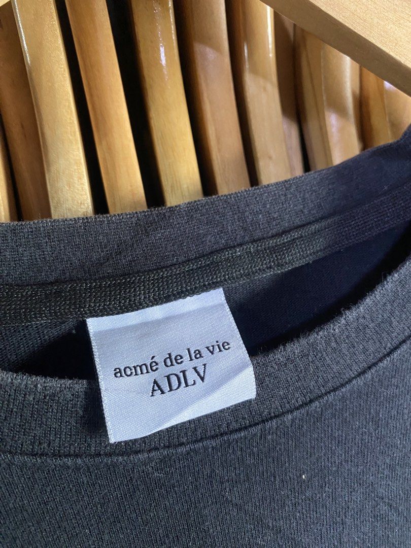 ADLV (Category: Luxury Accessories) located in Kalibo. Submitted by rvna23 (Listing ID 1467729514, Image 3). Description: acmé de la vie (ADLV) Baby Face Brown Bear 27 X 22 Vgood Condition p.