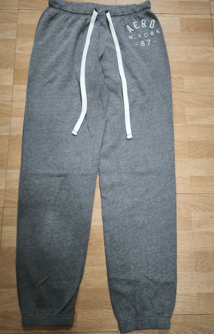 Aeropostale gray jogging pants (Category: Other Bottoms) located in Manila. Submitted by wearforce (Listing ID 1467751784, Image 2). Description: Aeropostale gray jogging pants fit: S-M good condition color rate 9/10 249 + sf.