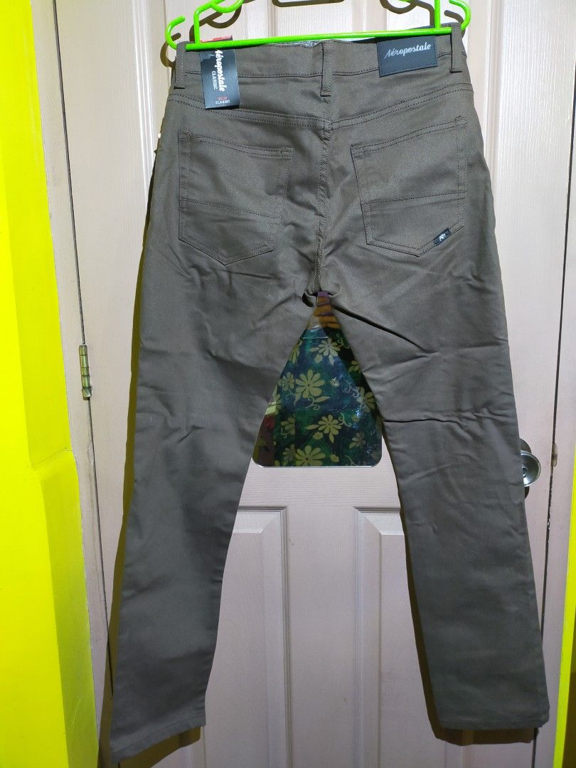 Aeropostale Trousers (Category: Trousers) located in Quezon City. Submitted by leejong720610 (Listing ID 1467687094, Image 2). Description: Aéropostale brown slim-fit 5-pocket pants or denim trousers with brand tags attached 30-32 pang slimfit lang po US bought with tag.