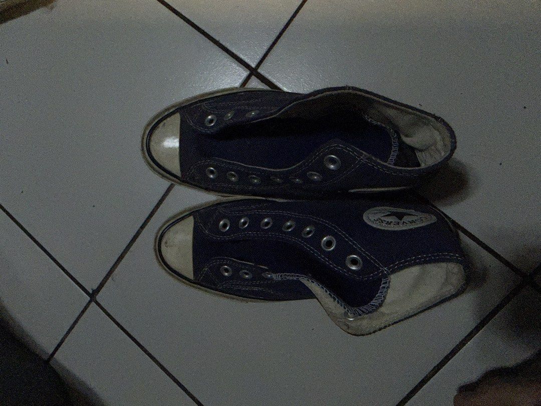Air Jordan 1 Low Black Red White (Category: Sneakers) located in Quezon City. Submitted by angelncl__ (Listing ID 1467736837, Image 3). Description: PLEASE SEEE PRICES BELOW: J1 - 800 New Balance - 600 Converse Blue - 500 Birkenstock - 500 Airforce 1 - 800 Converse White - 600 .