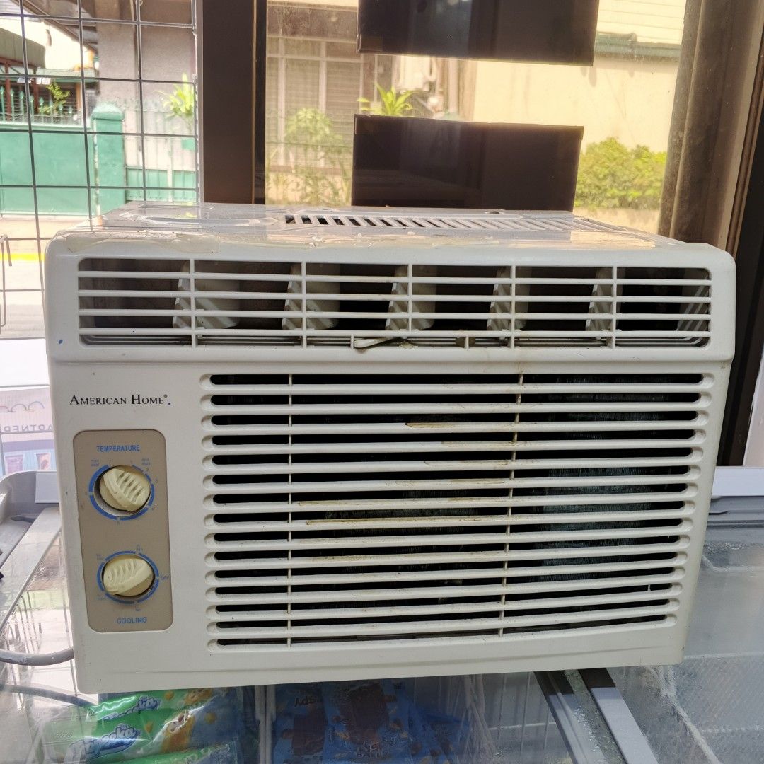 AIRCON .5 (Category: Air Conditioning and Heating) located in Manila. Submitted by antique_15 (Listing ID 1467629613, Image 1). Description: American Homes 0.5 Aircon ₱2,500 Working Needs cleaning since medyo humina Location: Manila.