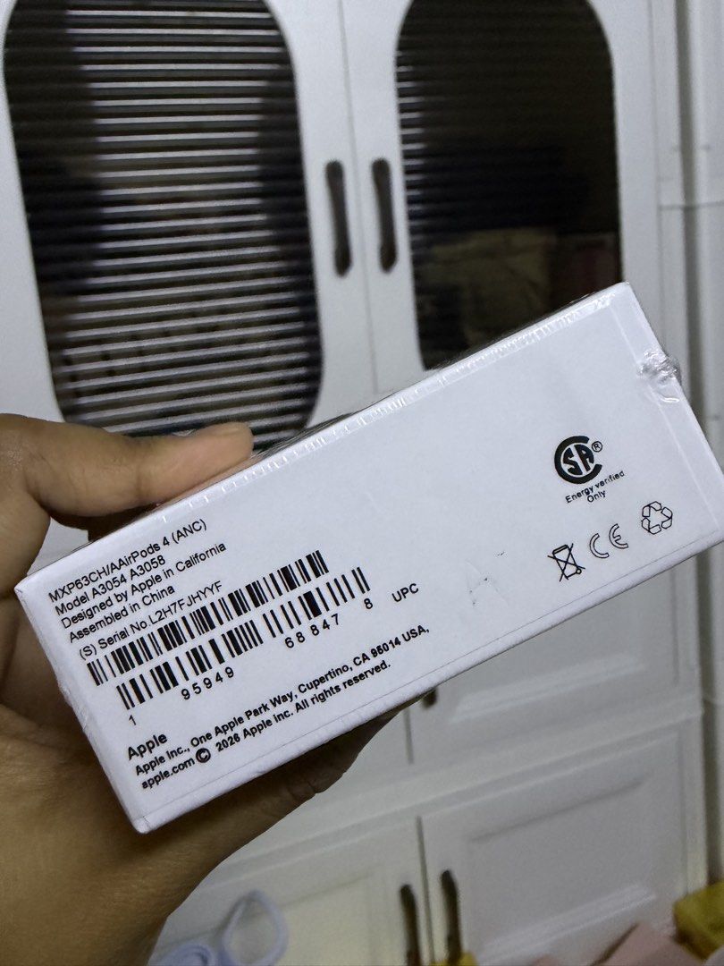 Airpods gen 4 (Category: Earphones) located in Manila. Submitted by frdhbrtdn10_03 (Listing ID 1467760439, Image 2). Description: Airpods gen 4 With Active Noise Cancellation Sealed .
