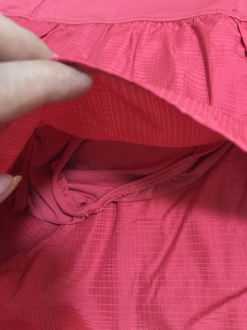 All In Motion Running Short (Category: Activewear) located in Manila. Submitted by freshlemon58885 (Listing ID 1467697171, Image 2). Description: With inner underwear 1zipper pocket at the back .