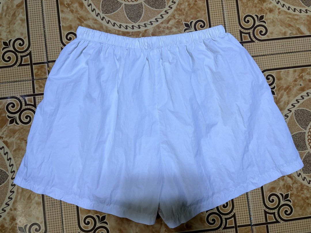 Alo (Category: Activewear) located in La Trinidad. Submitted by legit.ukayspot (Listing ID 1467668473, Image 3). Description: .