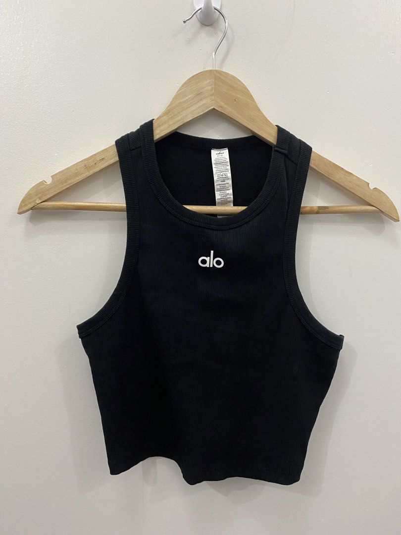 alo yoga aspire tank (Category: Activewear) located in Paranaque City. Submitted by senseofstyle01 (Listing ID 1467688224, Image 1). Description: Authentic Fit: small- med.