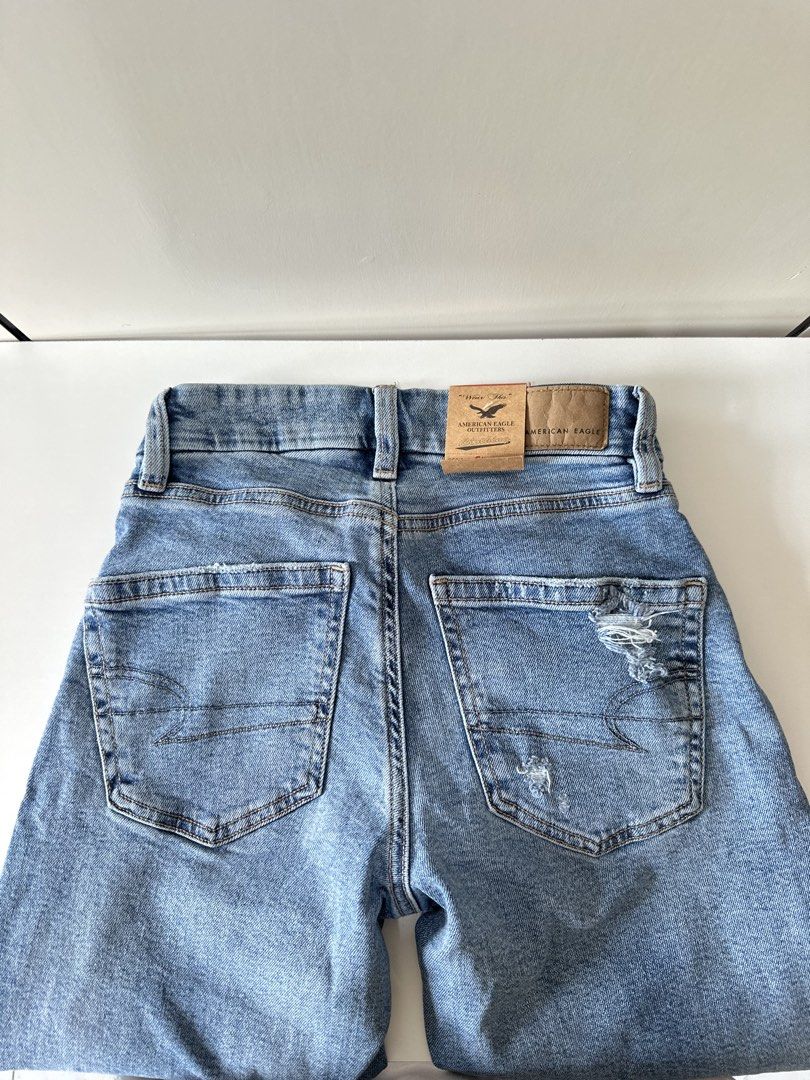 American Eagle Outfitters Distressed Stretch Jeans size 24 (Category: Jeans) located in Manila. Submitted by slayannajayne (Listing ID 1467741652, Image 3). Description: - Brand: American Eagle Outfitters - Condition: Brand new with original paper tags attached - Wash: Light blue with trendy distressed details at knees and pockets - Fit: Slim fit through the legs - Closure: Classic hardware and button closure - Style: Casual, versatile, and comfo