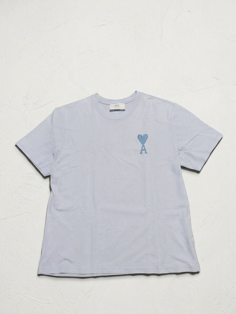 Ami Paris Light Blue T-Shirt with Logo (Category: Tshirts & Polo Shirts ) located in Caloocan City. Submitted by silverdragon_aaed38 (Listing ID 1467774897, Image 1). Description: Ami Paris Light Blue T-Shirt with Logo - Complete tags - Size Large - Dimes W 21 L 26 - Color Rate 10 - Issue: Runny thread ( logo ) 750 +sf.