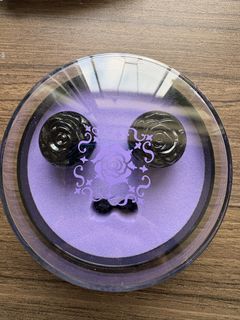 （分類：）位於 。 由 bellezaselected 提交（商品編號 1467614310，圖片 1）。簡介： 。