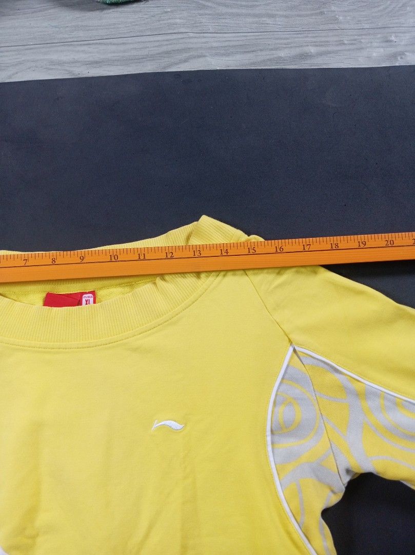 Anta (Category: Coats, Jackets and Outerwear) located in Legazpi City. Submitted by thrifttoflipp (Listing ID 1467684359, Image 3). Description: .