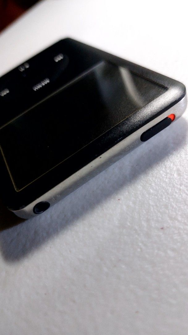 Apple iPod Classic 6th Gen 80GB Black (Category: Portable Music Players) located in Quezon City. Submitted by christopher.torio18 (Listing ID 1467794518, Image 3). Description: iPod Classic 80Gb All Original Parts Good LCD For MOd Or Restore Issue : Random restart only .