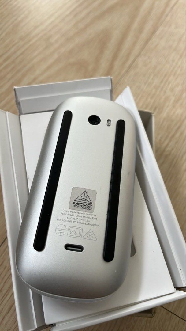 Apple Magic Mouse USB-C Model A3204 (Category: Mouse & Mousepads) located in Manila. Submitted by rn2026 (Listing ID 1467630860, Image 3). Description: - Model: Apple Magic Mouse (White with Silver Aluminum Base) - Charging: USB-C port on the bottom - Condition: Clean, 100% working condition - Compatibility: Works wirelessly with Mac - Inclusions: Comes with original packaging box - Meetup or shipping options available (Fast shipping across PH!).