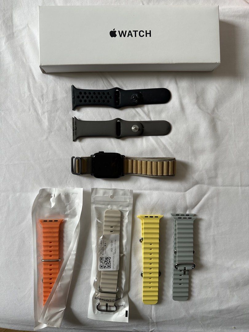 Apple Watch 44mm SE 2nd gen (Category: Wearables & Smart Watches) located in Mandaluyong City. Submitted by mykg80 (Listing ID 1467666172, Image 1). Description: Apple Watch SE 44mm 2nd gen with 3 original straps, 4 oem straps, box and charger. Some scratches on the top part (check pics) but in good condition overall. Pick up in my office in shaw blvd Mandaluyong. RFS: garmin. .