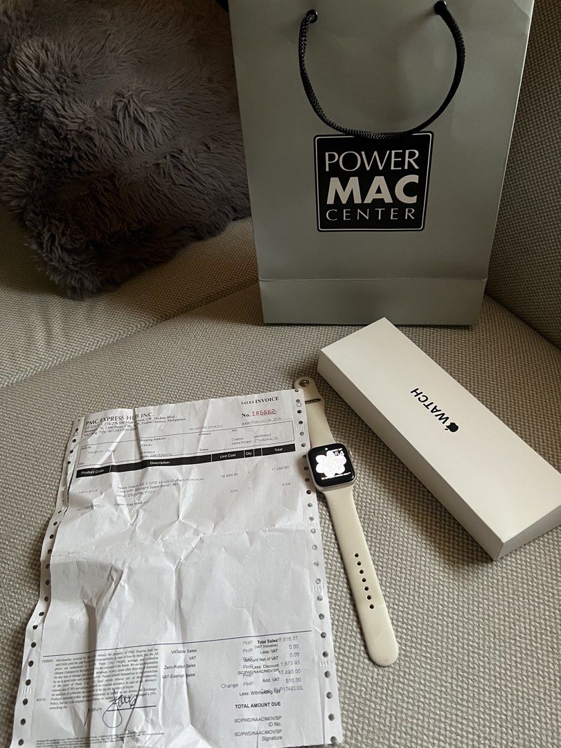 Apple watch SE 3 (Category: Wearables & Smart Watches) located in Manila. Submitted by yiaharris215077 (Listing ID 1467662575, Image 1). Description: Apple Watch SE 3 GPS 44mm Starlight Aluminium Case with Starlight Sport Band - M/L Bought this year feb 2026.