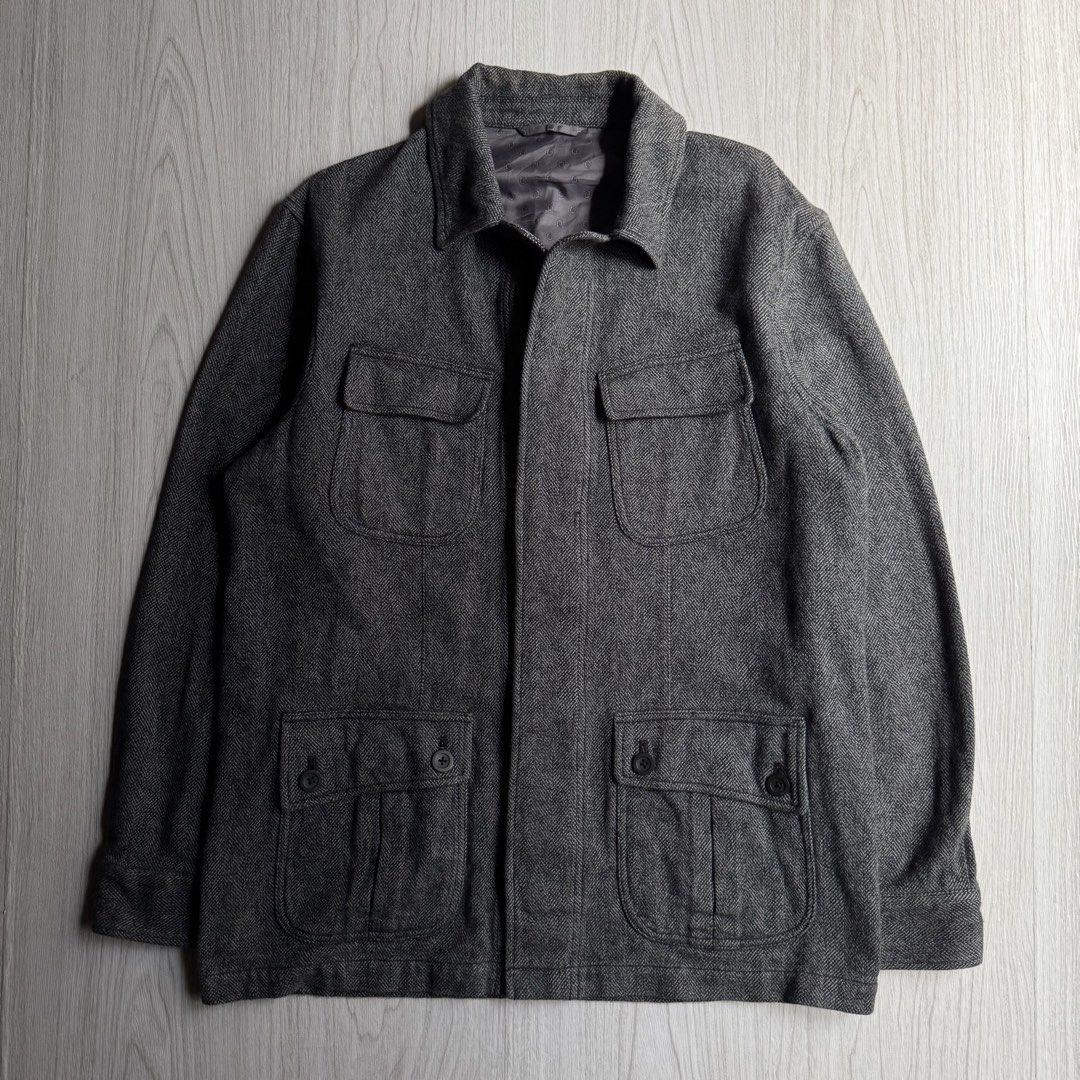 Aramis tweed herringbone safari jacket (Category: Coats, Jackets and Outerwear) located in Zamboanga. Submitted by rustic.rev (Listing ID 1467762699, Image 1). Description: Aramis tweed herringbone safari jacket In excellent condition, minimal signs of wear. Tagged: L Actual Measurements: Pit to pit: 23” Length: 29” Shoulders: 18.5” Sleeves length: 25” .