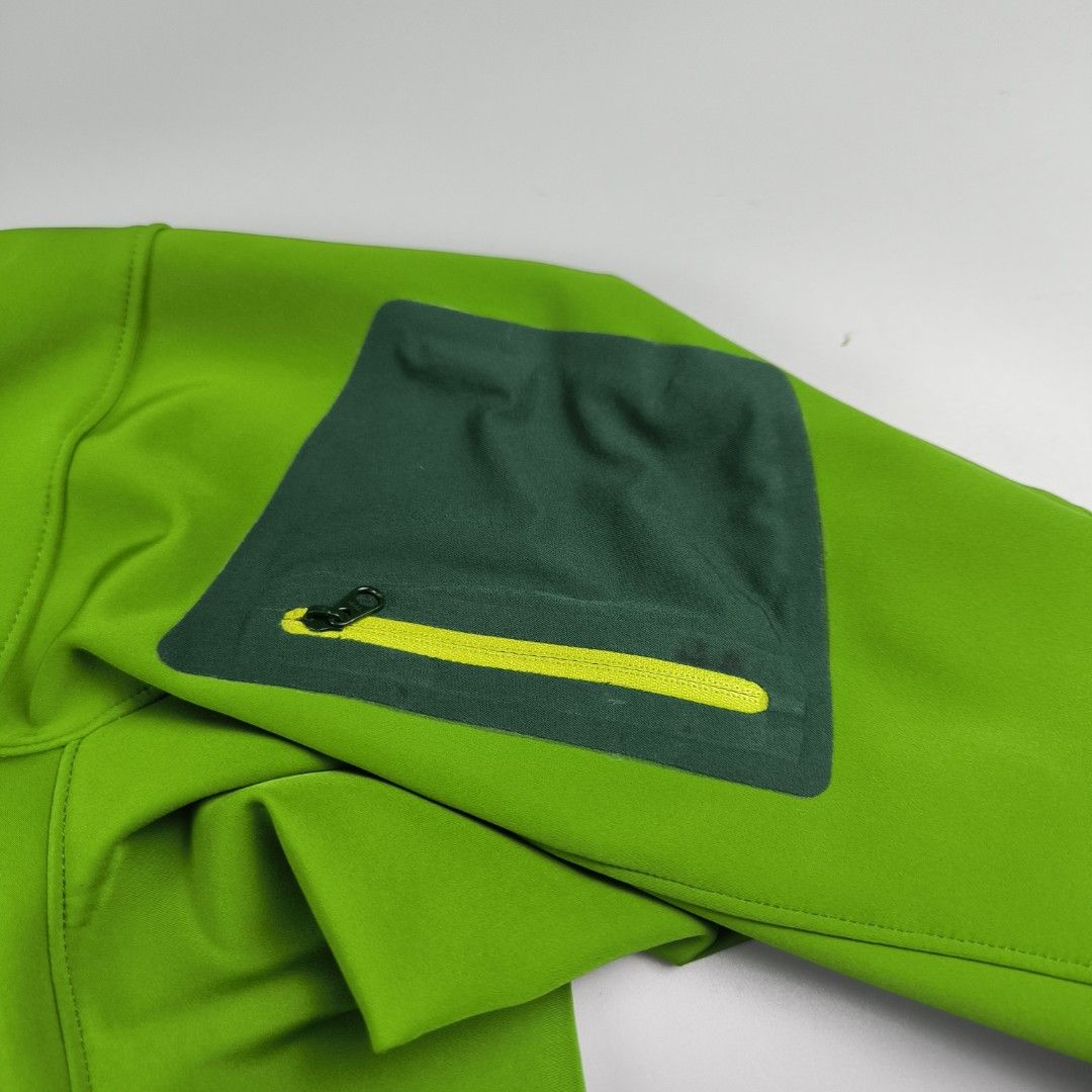 Arc'teryx Gamma MX Hoody (Men's) (Category: Coats, Jackets and Outerwear) located in General Mariano Alvarez. Submitted by rammrtnz (Listing ID 1467791603, Image 3). Description: Arc'teryx Gamma MX Hoody (Men's) Old model Softshell type Size XL on tag Actual measurement: Width - 26.5inches Length - 27/29inches Note: since di kaya reglue yung hem, reseam na lang para mas matibay. Overall very good condition Php4580+shipping fee Mode of payment: Vi