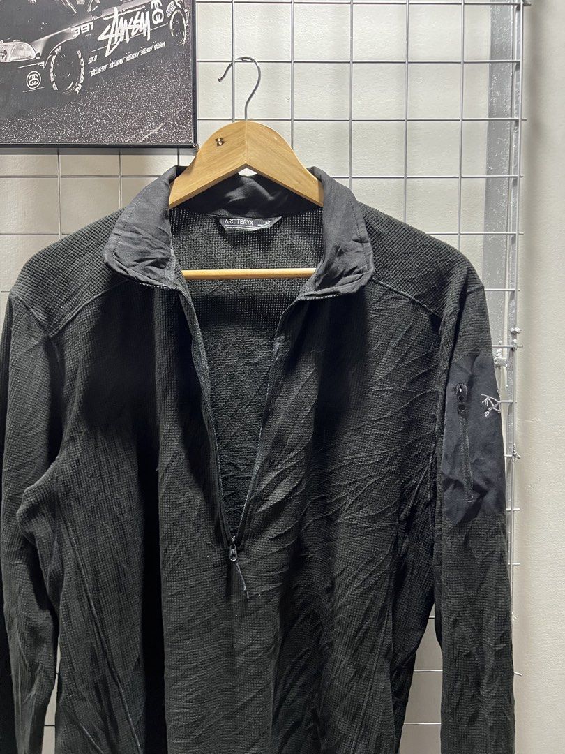 Arcteryx half zip delta LT polartec (Category: Coats, Jackets and Outerwear) located in Tandag. Submitted by archive.dept (Listing ID 1467756070, Image 2). Description: No issues good as new size s on tag.