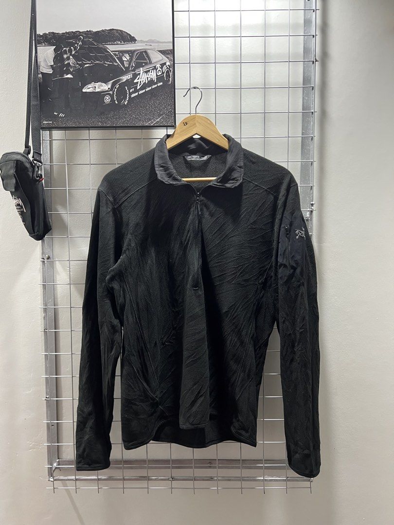 Arcteryx half zip delta LT polartec (Category: Coats, Jackets and Outerwear) located in Tandag. Submitted by archive.dept (Listing ID 1467756070, Image 1). Description: No issues good as new size s on tag.
