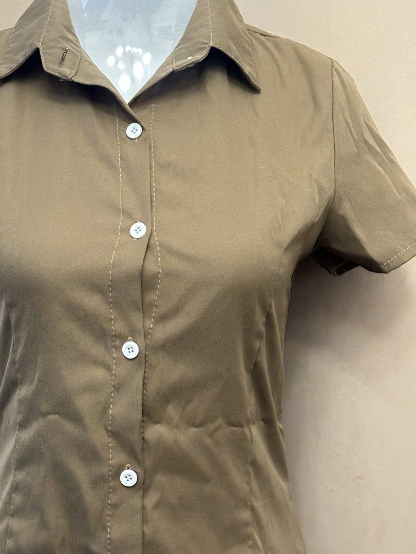 Army Green Buttondown Dress (Category: Dresses) located in Manila. Submitted by jade_preloved19 (Listing ID 1467669818, Image 3). Description: Army Green Buttondown Dress.