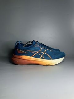 (Category: ) located in . Submitted by kalye_footwear (Listing ID 1467770378, Image 1). Description: .