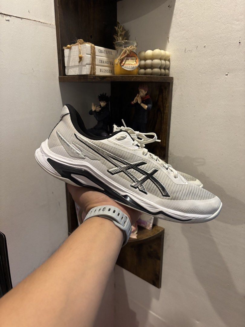 ASICS Netburner Ballistic FF 4 (Category: Sneakers) located in Valencia. Submitted by bukidthrift (Listing ID 1467691153, Image 1). Description: AUTHENTIC ☑️ SIZE 12 US | 11 UK | 46.5 EUR | 29.5 CM VERY GOOD CONDITION NOTE: THRIFTED PAIR ONLY. PLEASE MANAGE YOUR EXPECTATIONS. PAYMENT FIRST ✅ NO COD/COP ❌ MOP - GOTYME BANK/GCASH 💳 BUKIDNON MINDANAO LOC 📍.