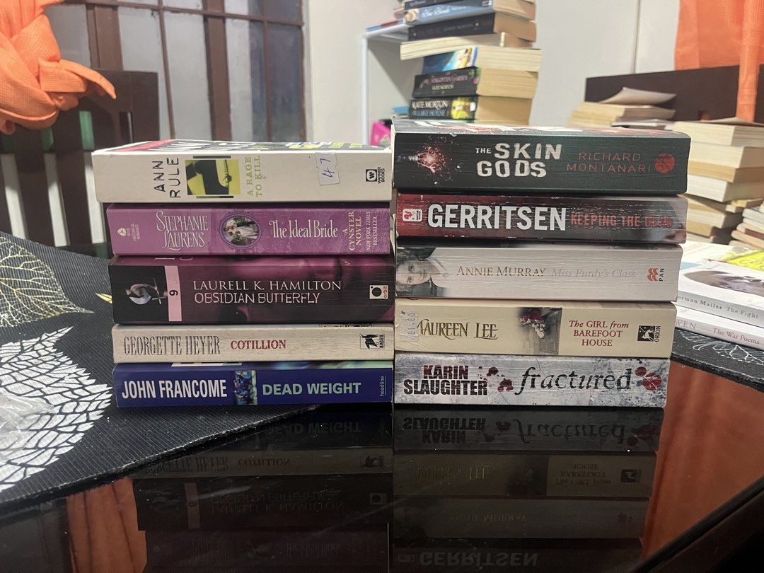 Assorted MMPB (Category: Storybooks) located in Tanay. Submitted by shelvesandstories (Listing ID 1467795764, Image 3). Description: Bundle of 10pcs for only 100 pesos. Assorted genre .