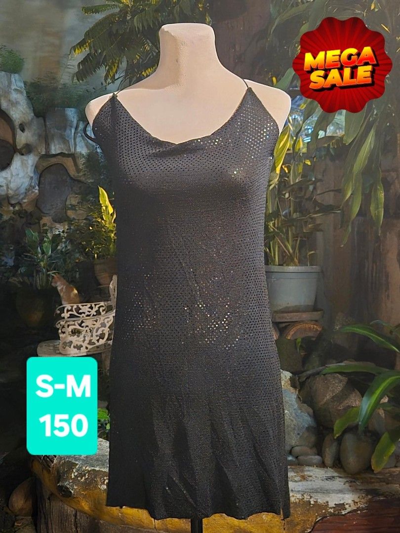 Assorted Women Dresses Mega Sale (Category: Dresses) located in Manila. Submitted by thirty.fifty_thrify (Listing ID 1467621595, Image 3). Description: - Styles: Floral patterns, polka dots, and solid dark tones - Sizes: S-M up to L-XL - Perfect for daily wear and casual outings - Comfortable fit for your wardrobe rotation - Affordably priced for quick clearance ❗️LATE 10.10 MEGA SALE FOR ALL MY ONLINE GURLIES❗️ YAKU-YAKU PILE 💙 Preloved dresses