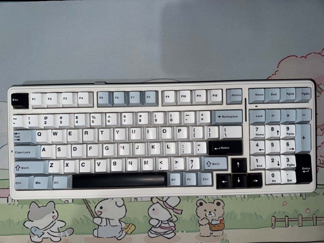 Aula F99 (Category: Computer Keyboard) located in Iligan City. Submitted by zealcrystal_b18a21 (Listing ID 1467777522, Image 1). Description: .