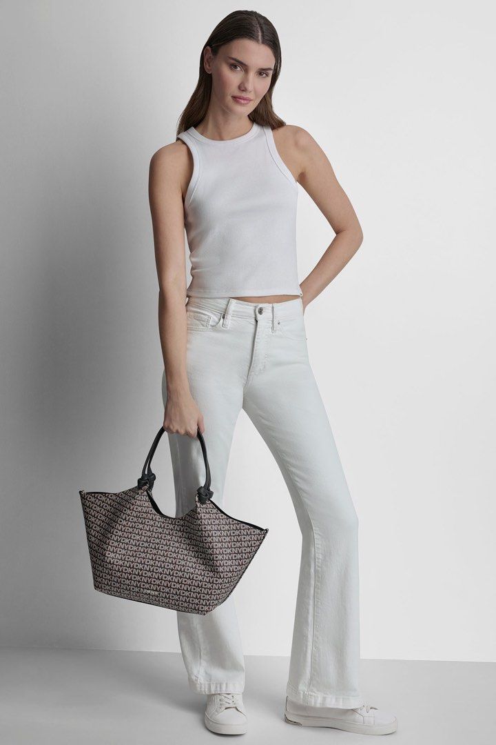 Auth DKNY (Category: Tote Bags) located in Cebu City. Submitted by shopnsave2015 (Listing ID 1467649309, Image 1). Description: .