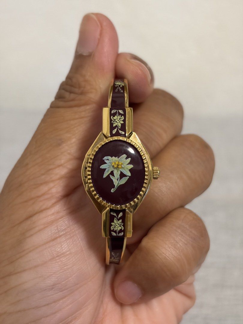 Authentic André Mouche Peek-a-Boo Watch (Category: Luxury Watches) located in Paoay. Submitted by ysmattic (Listing ID 1467652055, Image 3). Description: 100% guaranteed authentic vintage André Mouche vintage watch. Swiss made. Excellent working condition. .