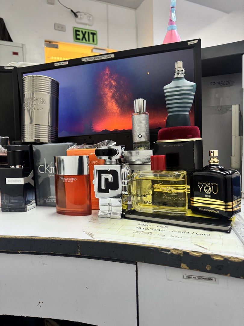 Authentic Fragrances (Category: Fragrance & Deodorants) located in Manila. Submitted by catumishima (Listing ID 1467795231, Image 3). Description: decluttering my collections, all original..