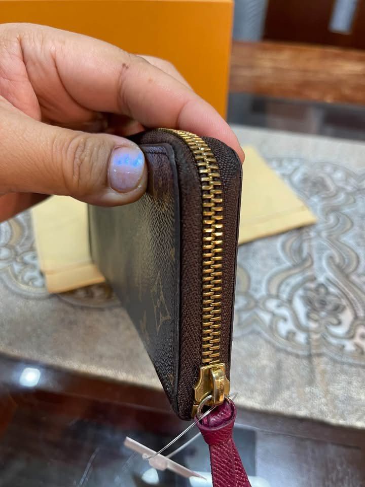 Authentic Louis Vuitton (Category: Luxury Bags & Wallets) located in Manila. Submitted by chloe_luxuries (Listing ID 1467777378, Image 3). Description: Guaranteed Original Louis Vuitton Clemence wallet Still in very good condition Comes with dustbag and box Pm for those interested .